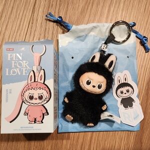 Labubu Keychain (R) Black 100 Authentic